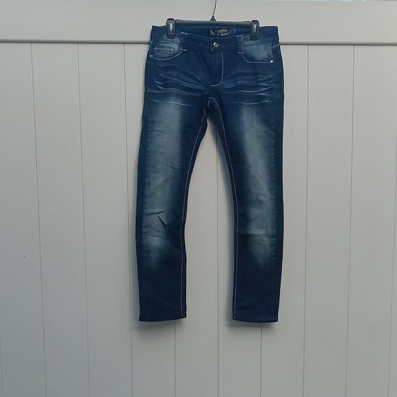 Juniors Angie Slim Fit Jean - Picture 2 of 5